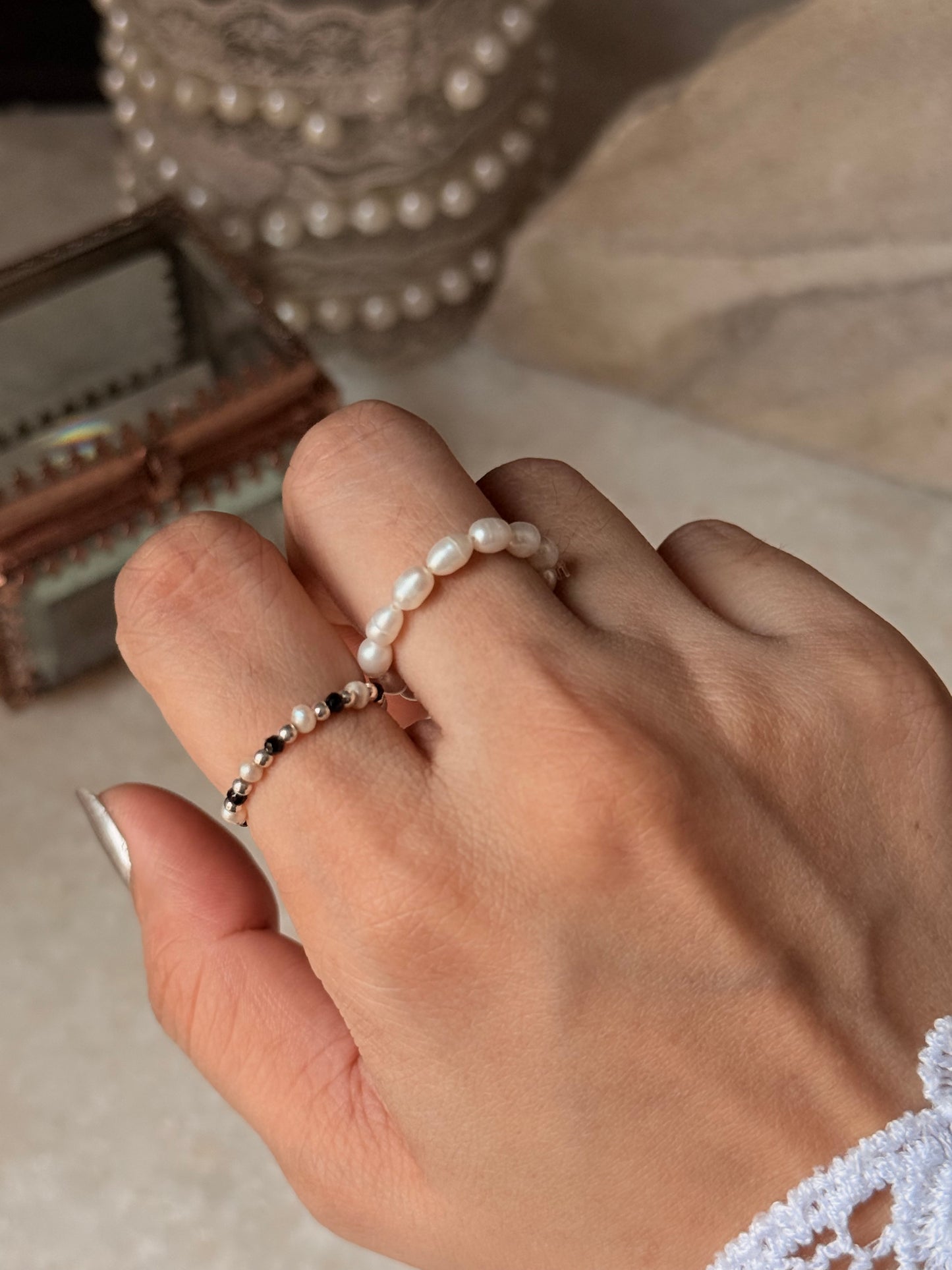 Natural Crystal Stretchy Shiny Basra Pearl & Black Spinel Silver Ball Rings