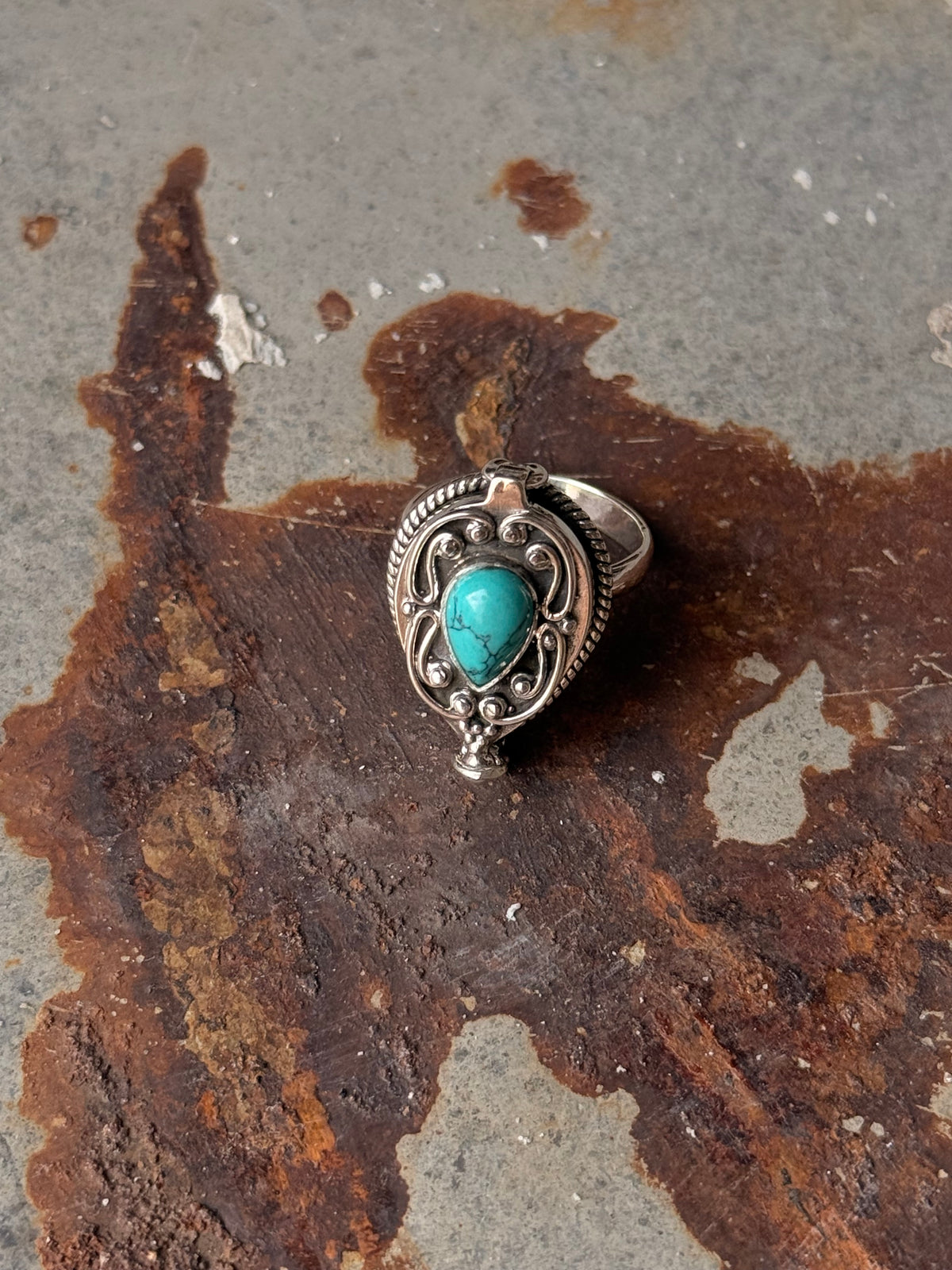 925 Sterling Silver Faux Turquoise Storage Ring