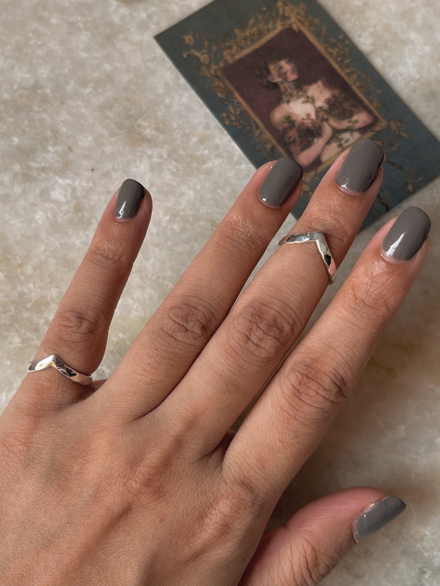 V Hammered Mid / Little Finger Adjustable 925 Sterling Silver Ring