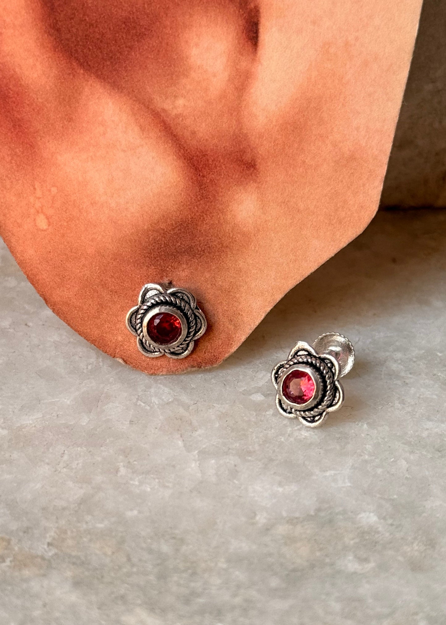 925 Sterling Silver South Screw Pink Cz Flower Studs