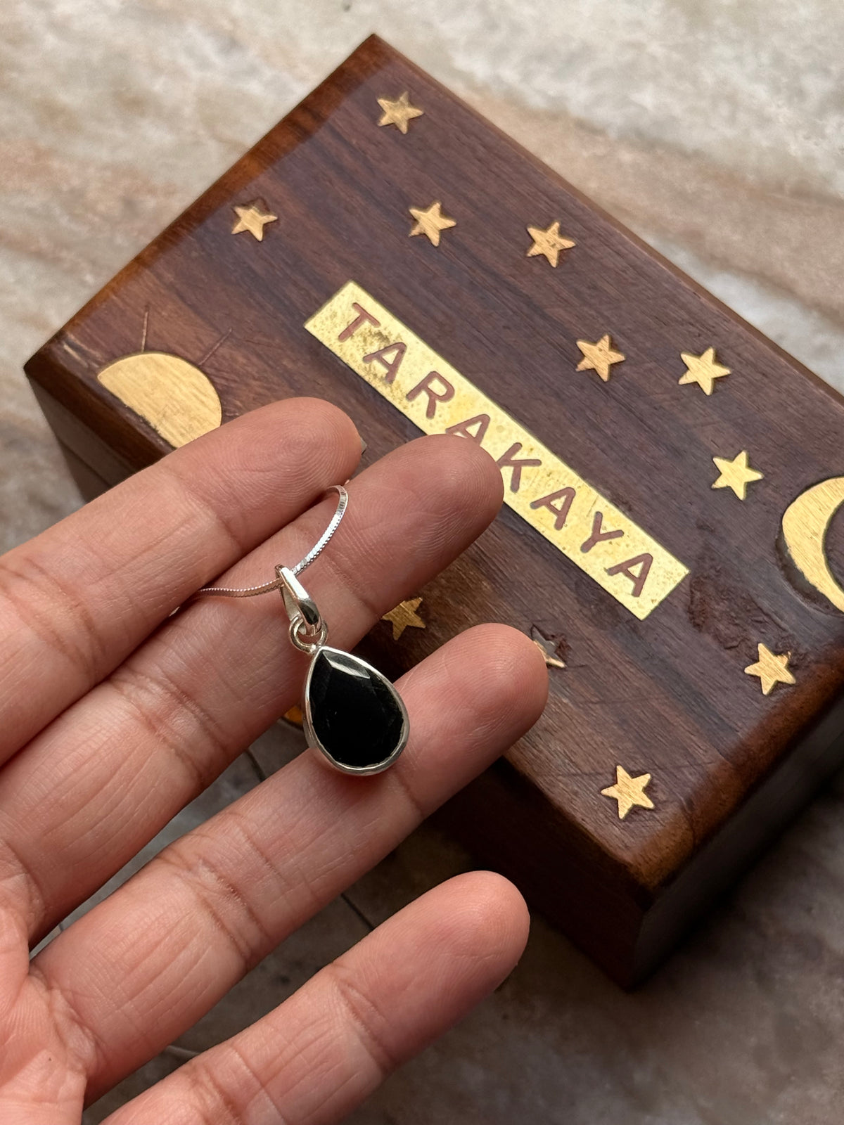 925 Sterling Silver Black Onyx Pear Unisex Pendant