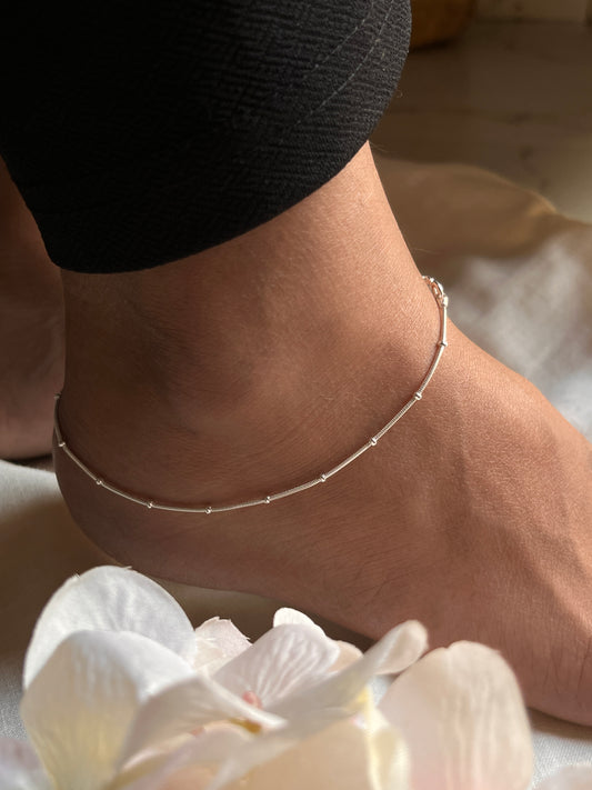 Snake dot pure silver anklet with delicate design
