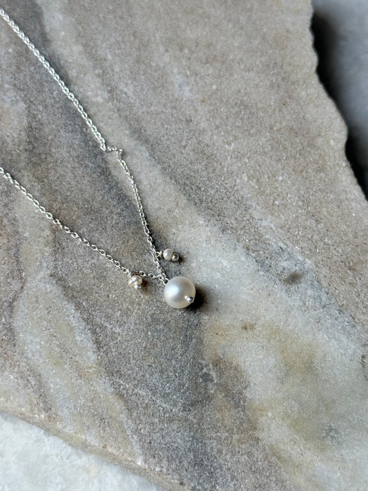 925 Sterling Silver Fresh Water Pearls Minimal Handcrafted Necklace