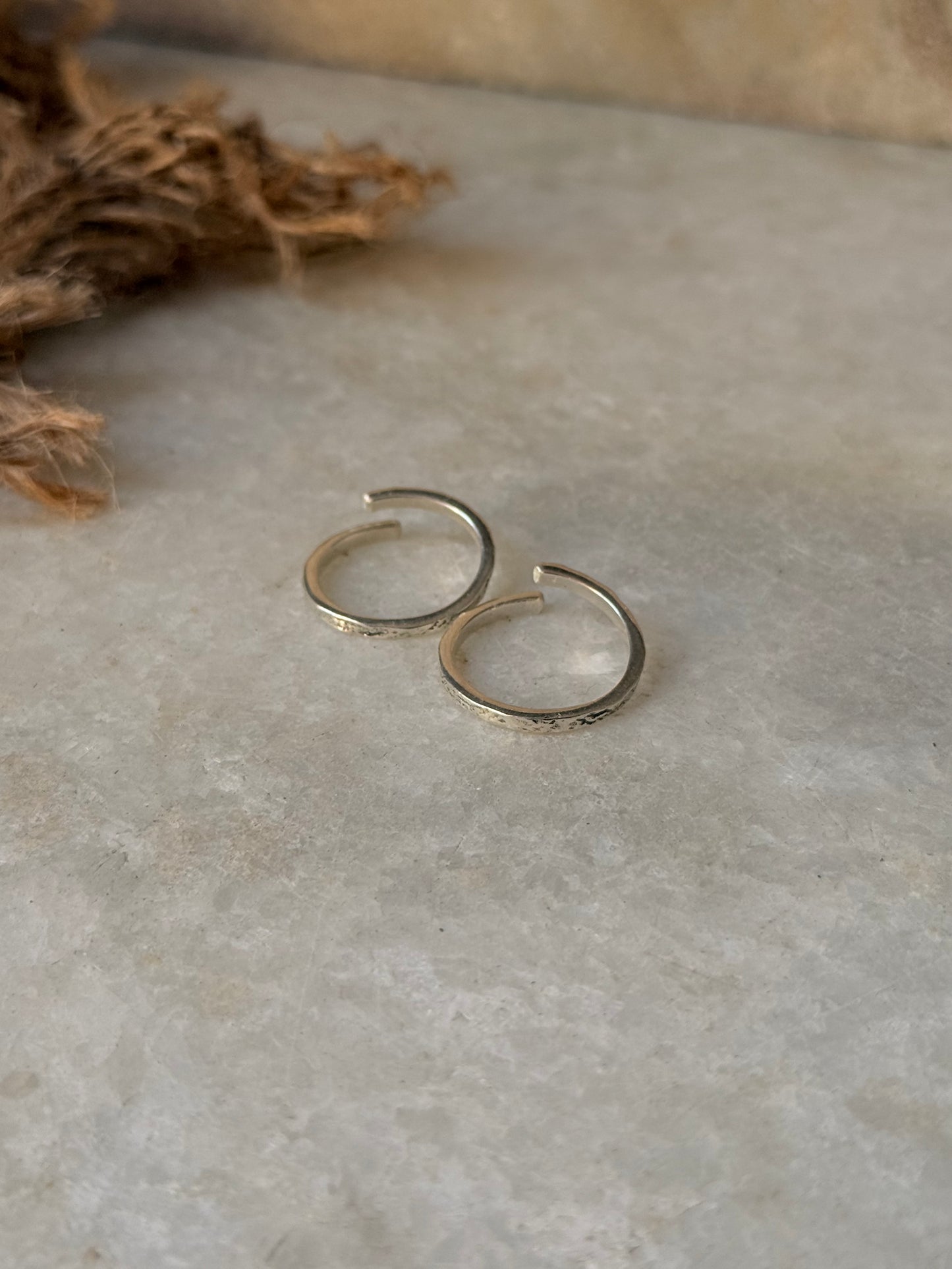 925 Sterling Silver Textured Toe Ring
