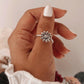 Timeless daisy silver ring with nature-inspired details