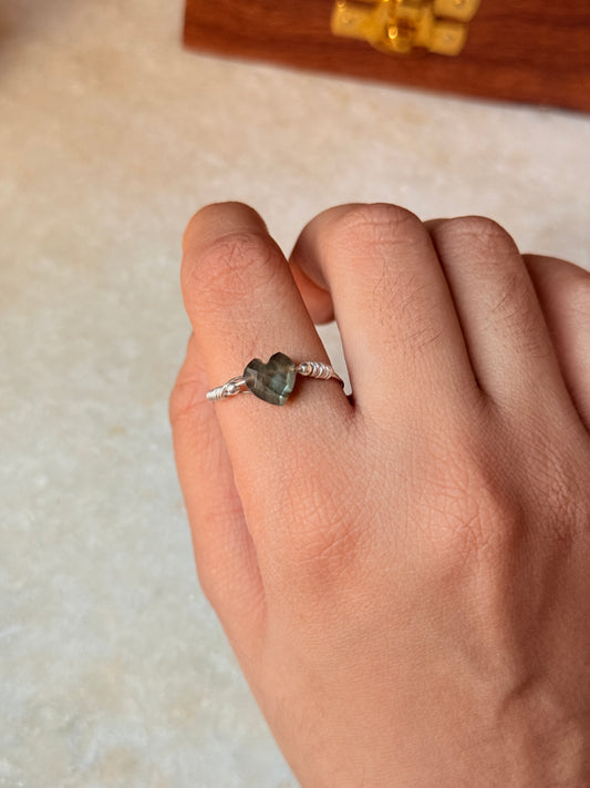 925 Sterling Silver Labradorite Heart Wire Wrapped Handcrafted Ring