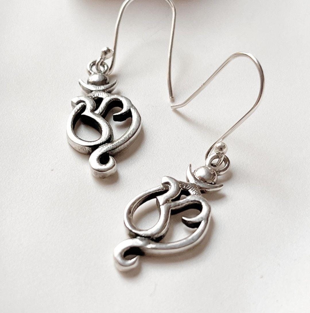 Minimalist Om Aum Silver Earrings