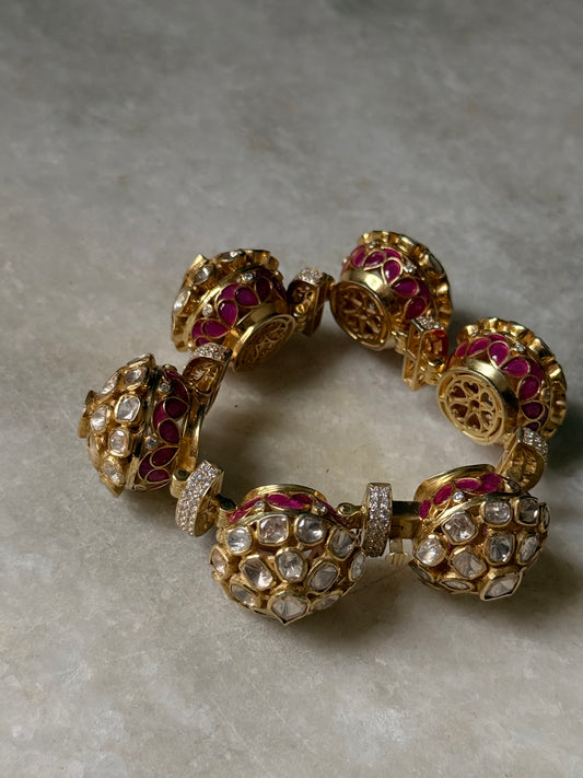 925 Sterling Silver Gold Plated Antique Moissanite Polki Pink Kundan Statement Bracelet
