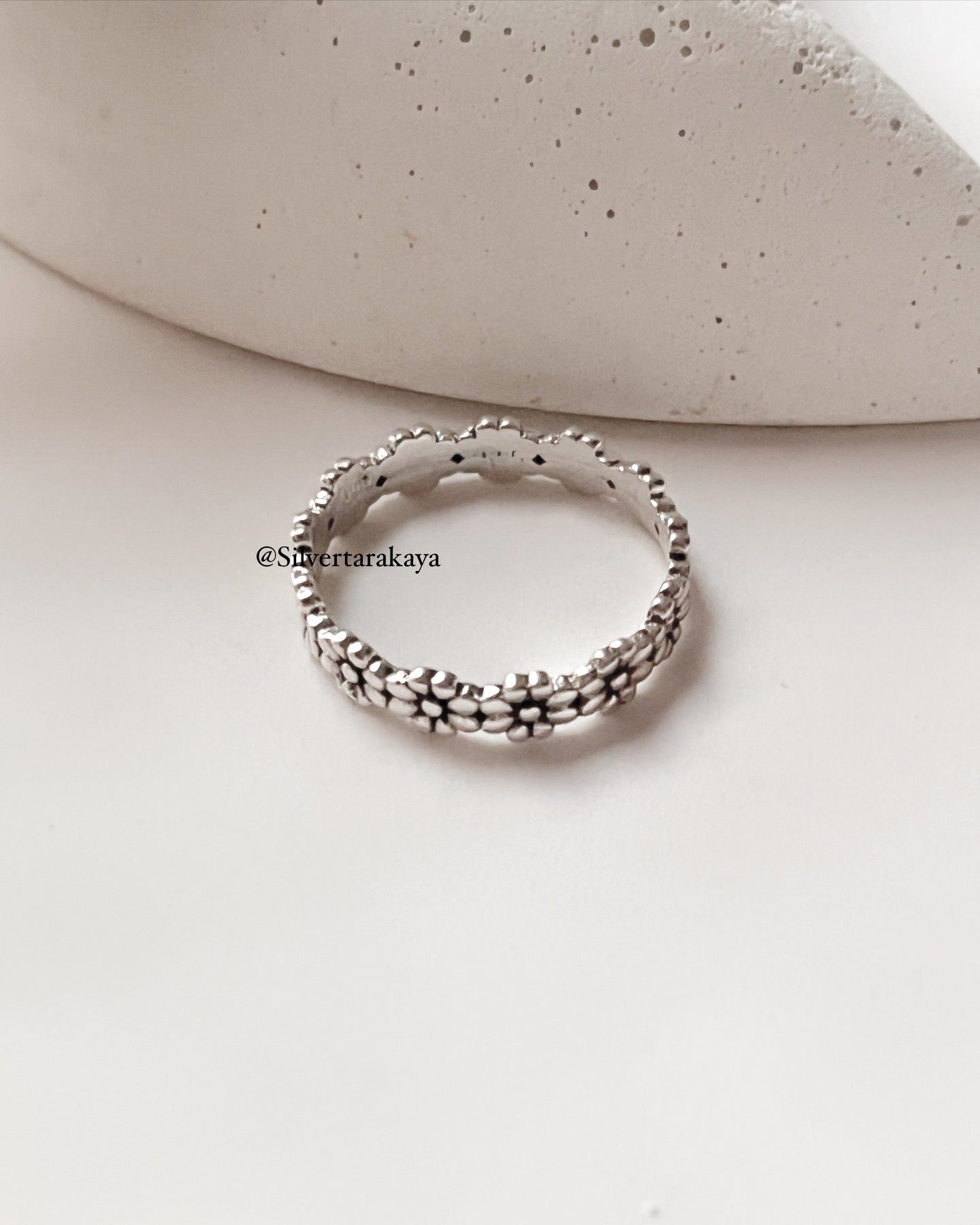 Eternal Blossom Flowers Band 925 Silver Ring - Floral-Inspired Silver Ring