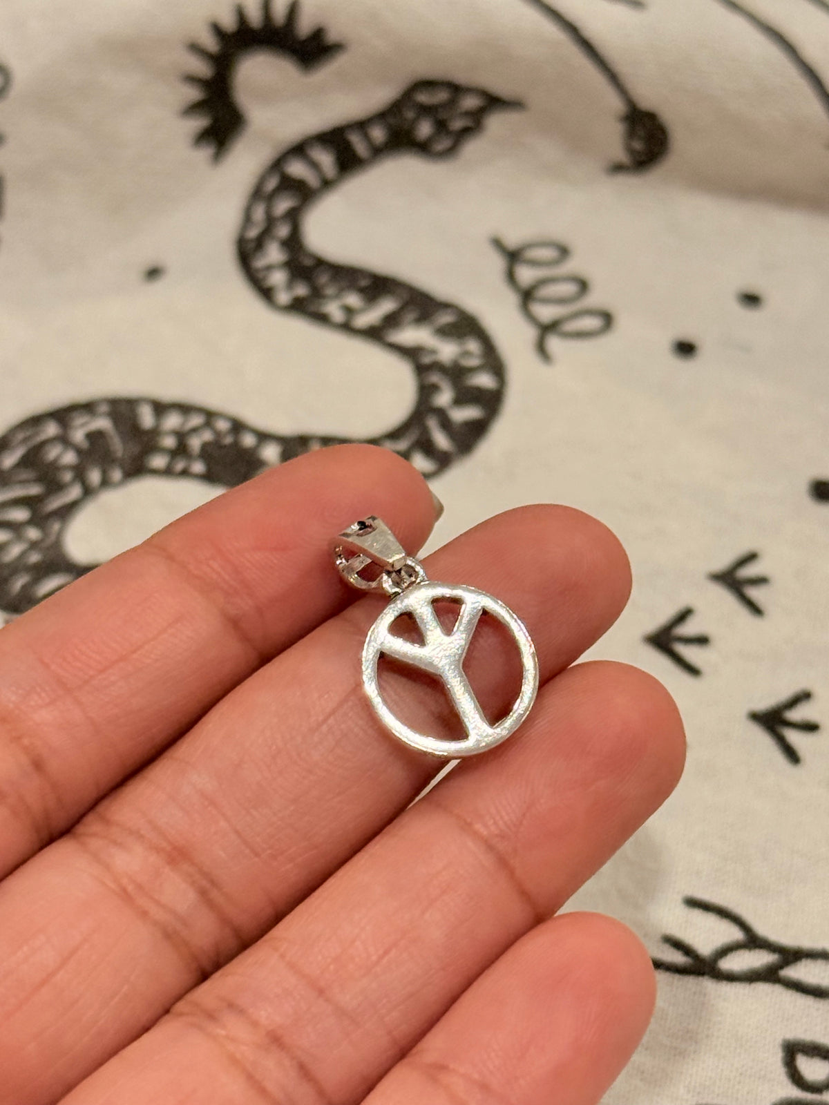 925 Sterling Silver Peace Symbol Pendant