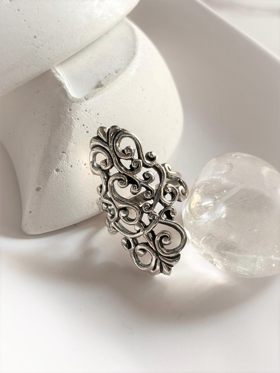 Classic Fleur De Lis motif ring in sterling silver