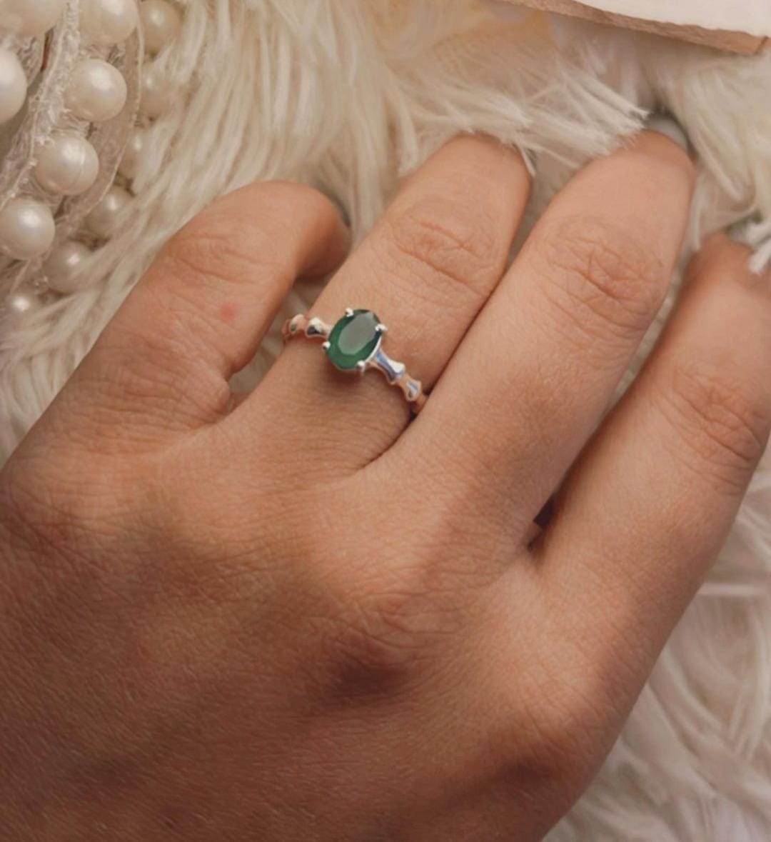 Simple and elegant green onyx ring in silver