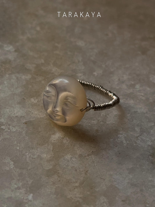 925 Sterling Silver Mother of Pearl Moon Face Wire Wrapped Handcrafted Ring