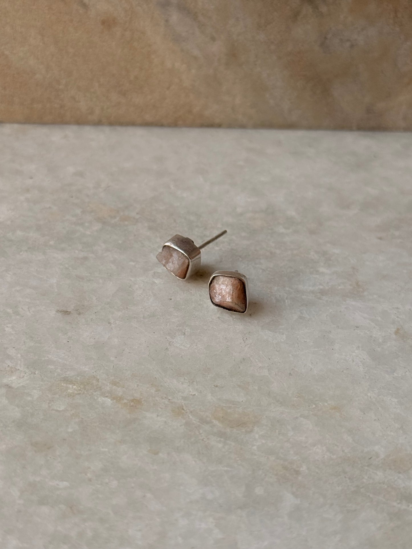925 Sterling Silver Sunstone Raw Uncut Studs Earrings