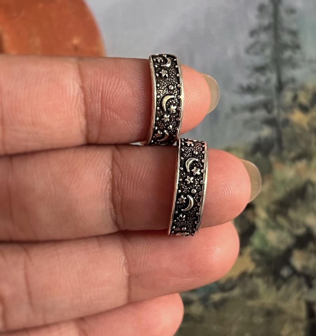 Chand Sitare pure silver toe rings with delicate crescent moon and star details