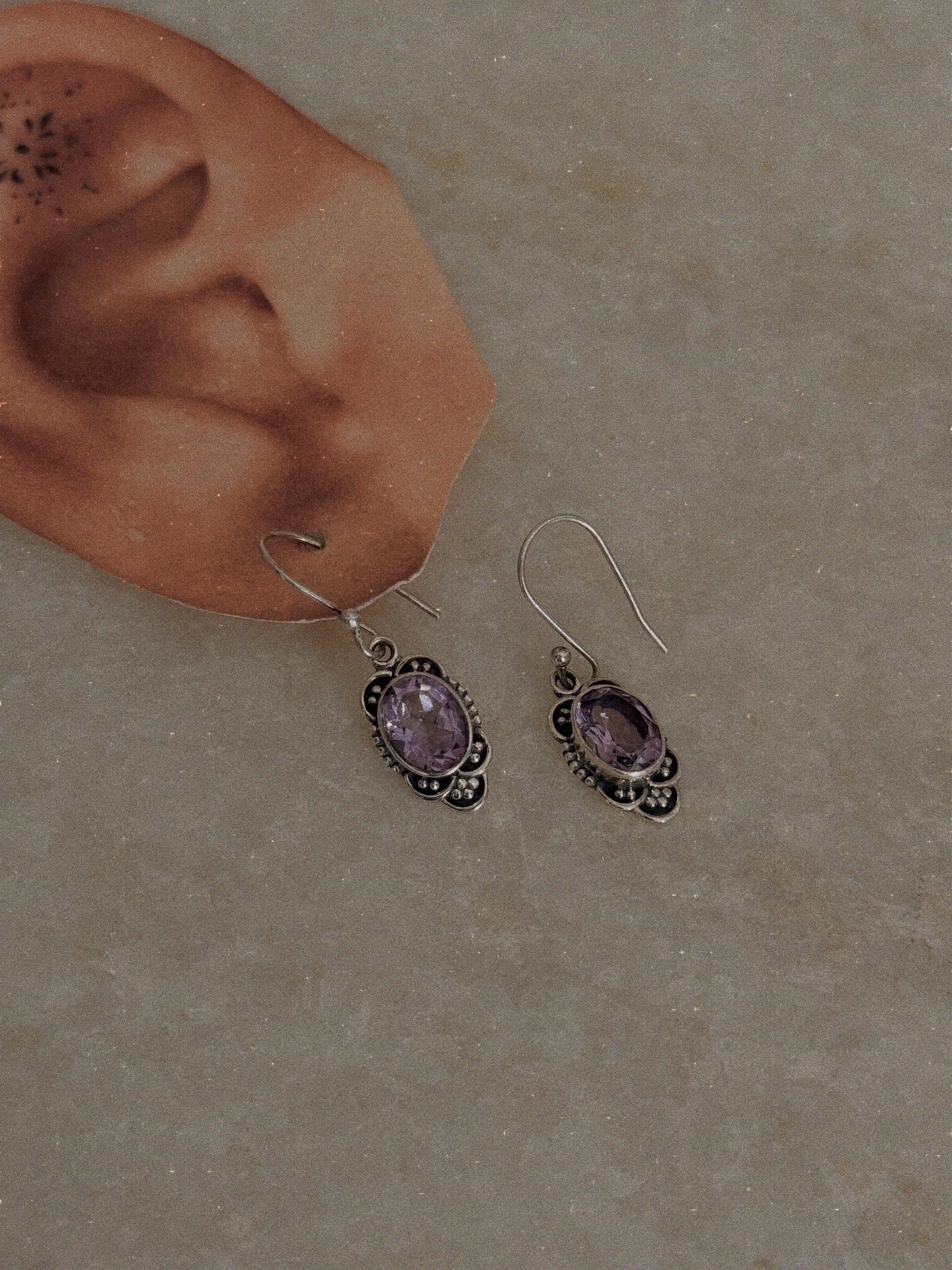 925 silver earrings with oval cut amethyst boho design