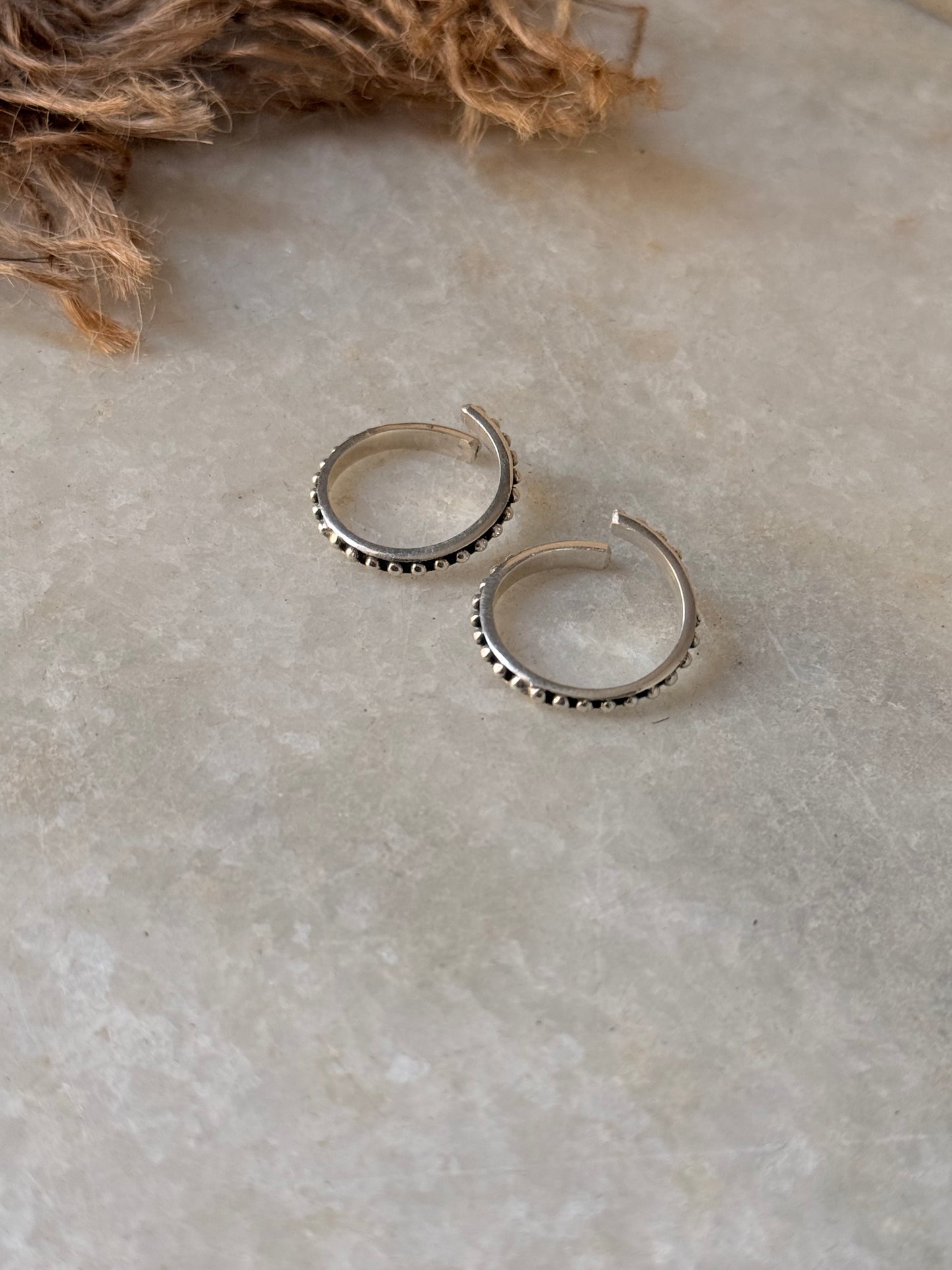 925 Sterling Silver Tribal Rawa Band Toe Ring