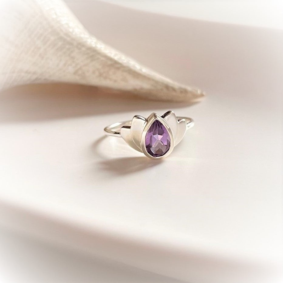 Sterling Silver Amethyst Ring with Lotus Design