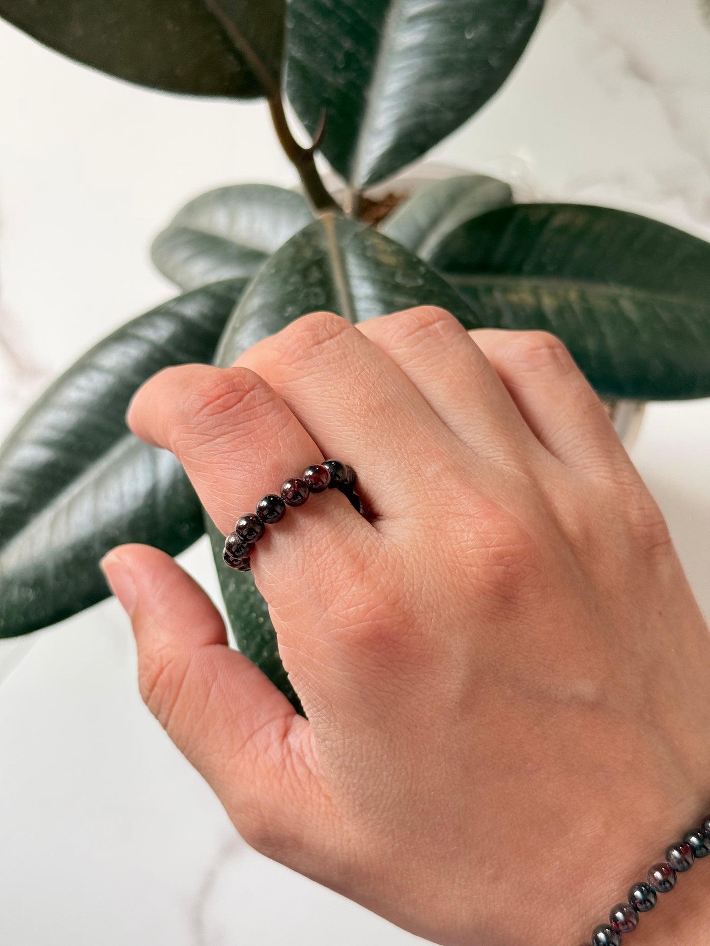 Natural Crystal Garnet 4mm Stretchy Rings