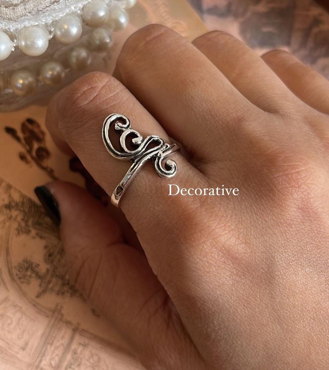 Retro spiral silver ring with antique finish