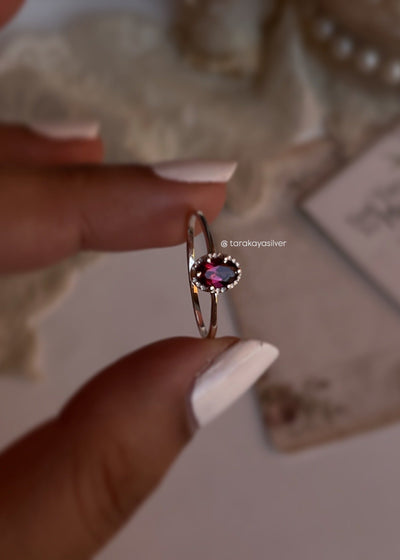 Vintage-Inspired Rhodolite Garnet Solitaire Ring in 925 Sterling Silver