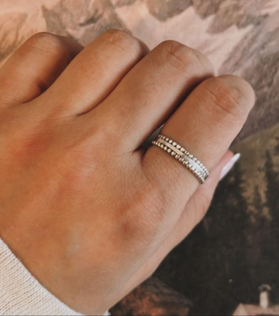 Stylish double rawa silver band ring with sophisticated craftsmanship