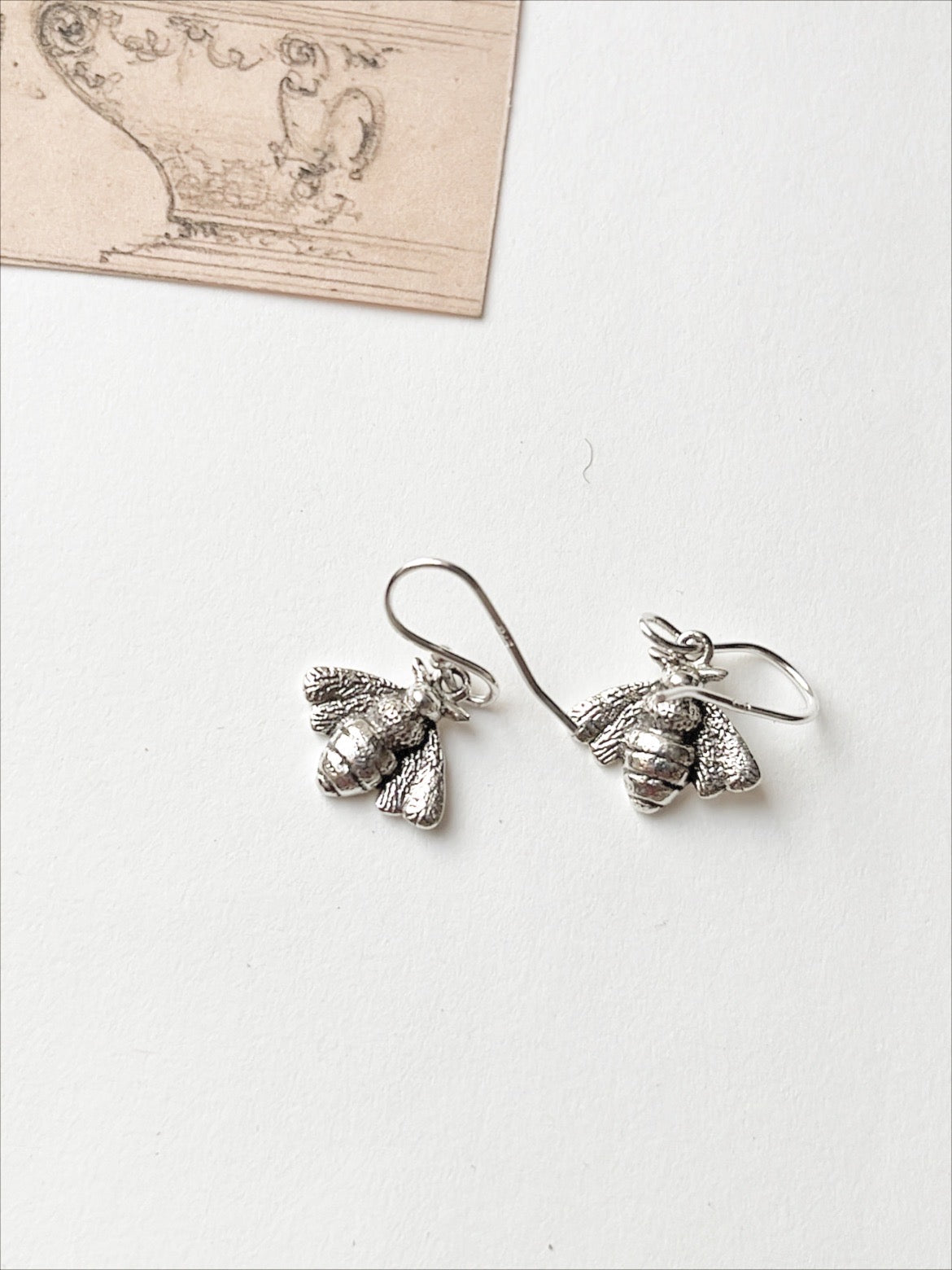 Cute bee motif silver dangle earrings for women