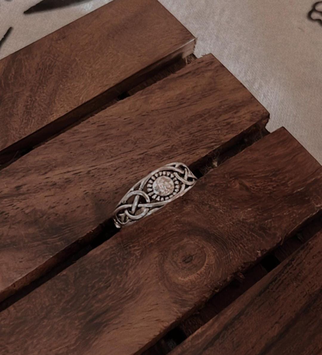 Elegant Surya Celtic knot design silver ring