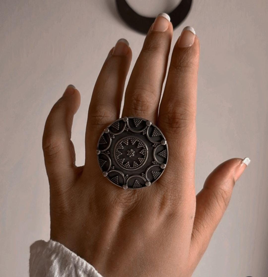 Handcrafted antique tribal Rawa Mandala ring in sterling silver 925.