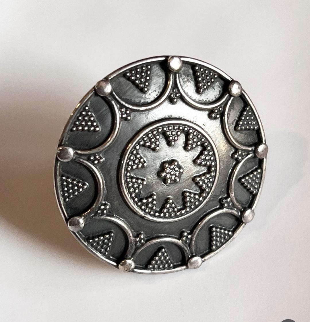 Sterling silver 925 ring with a detailed tribal Rawa Mandala design.