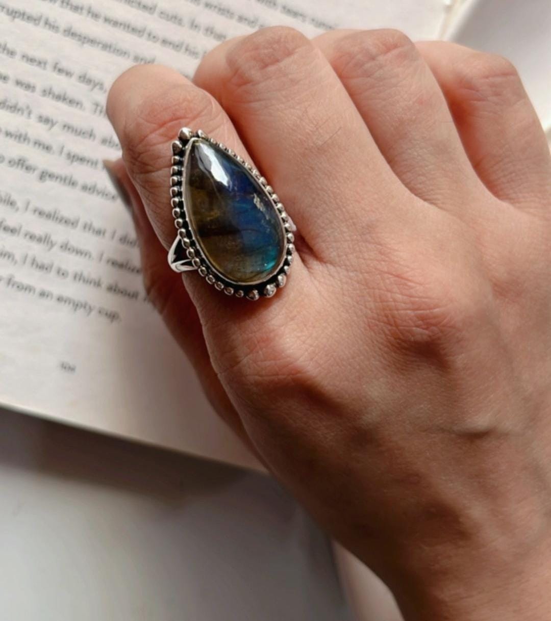 Boho Style Labradorite Pear Statement Ring in Silver 925