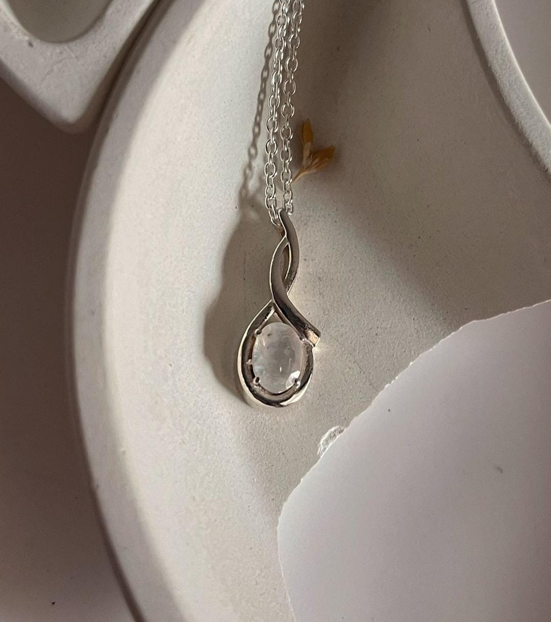 Handcrafted Moonstone Cross Solitaire Silver Pendant with Chain