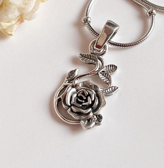 925 sterling silver vintage rose pendant