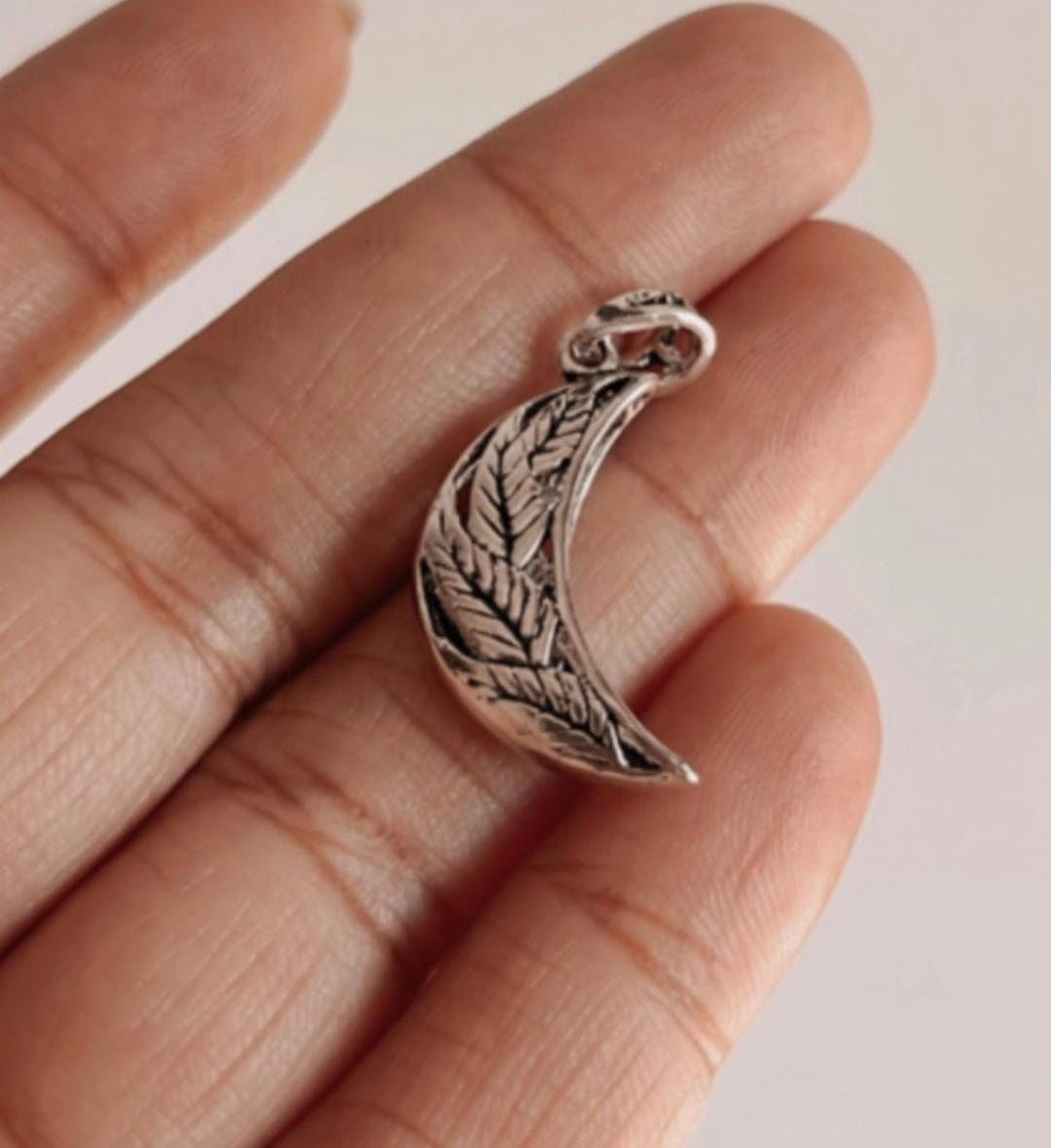 Sterling Silver Moon Floral Pendant for a Sophisticated Touch