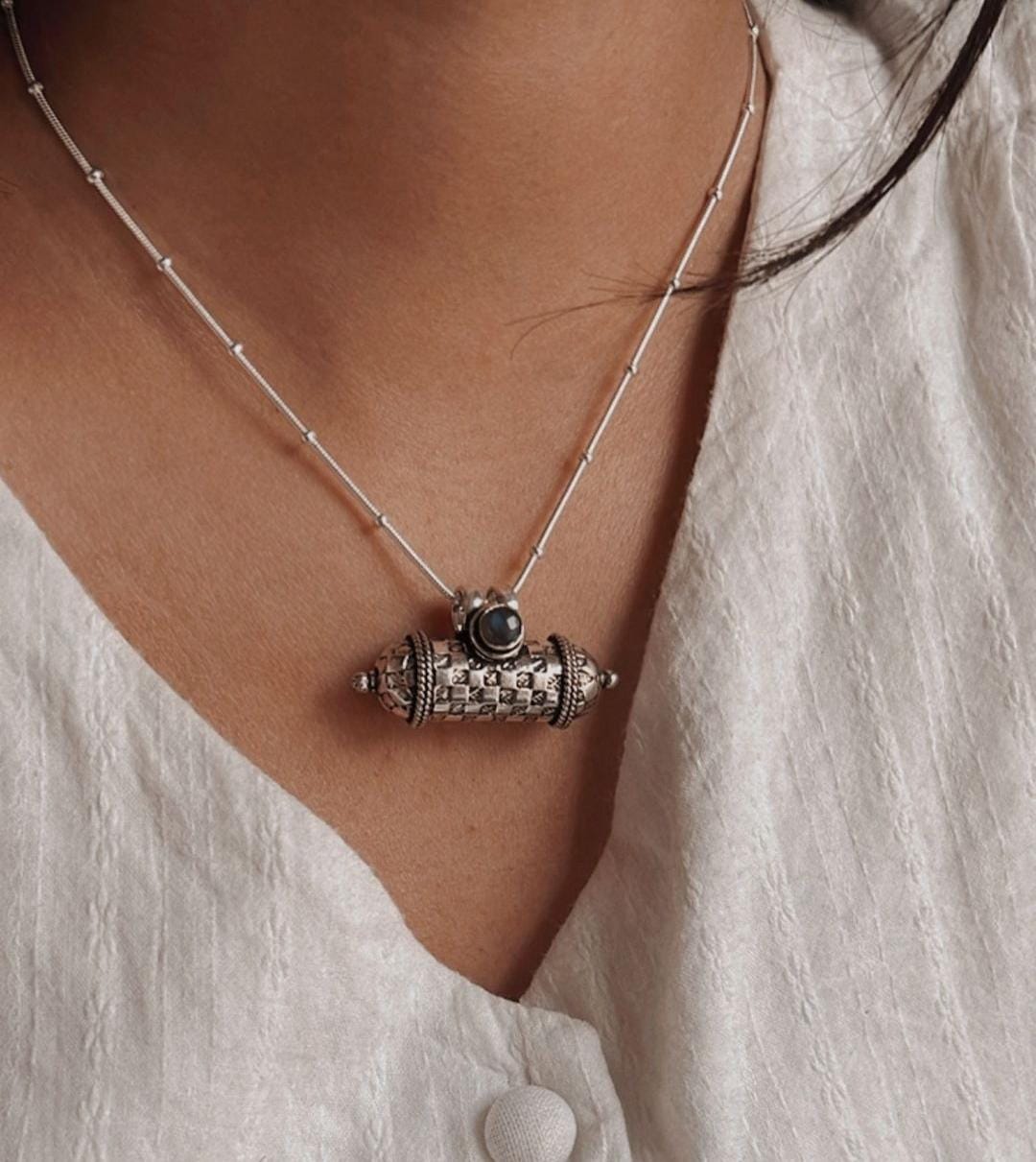 Labradorite Taveez Silver Pendant with Mystical Energy