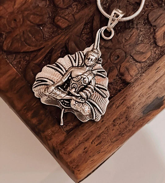 Buddha Peepal Leaf Silver Pendant