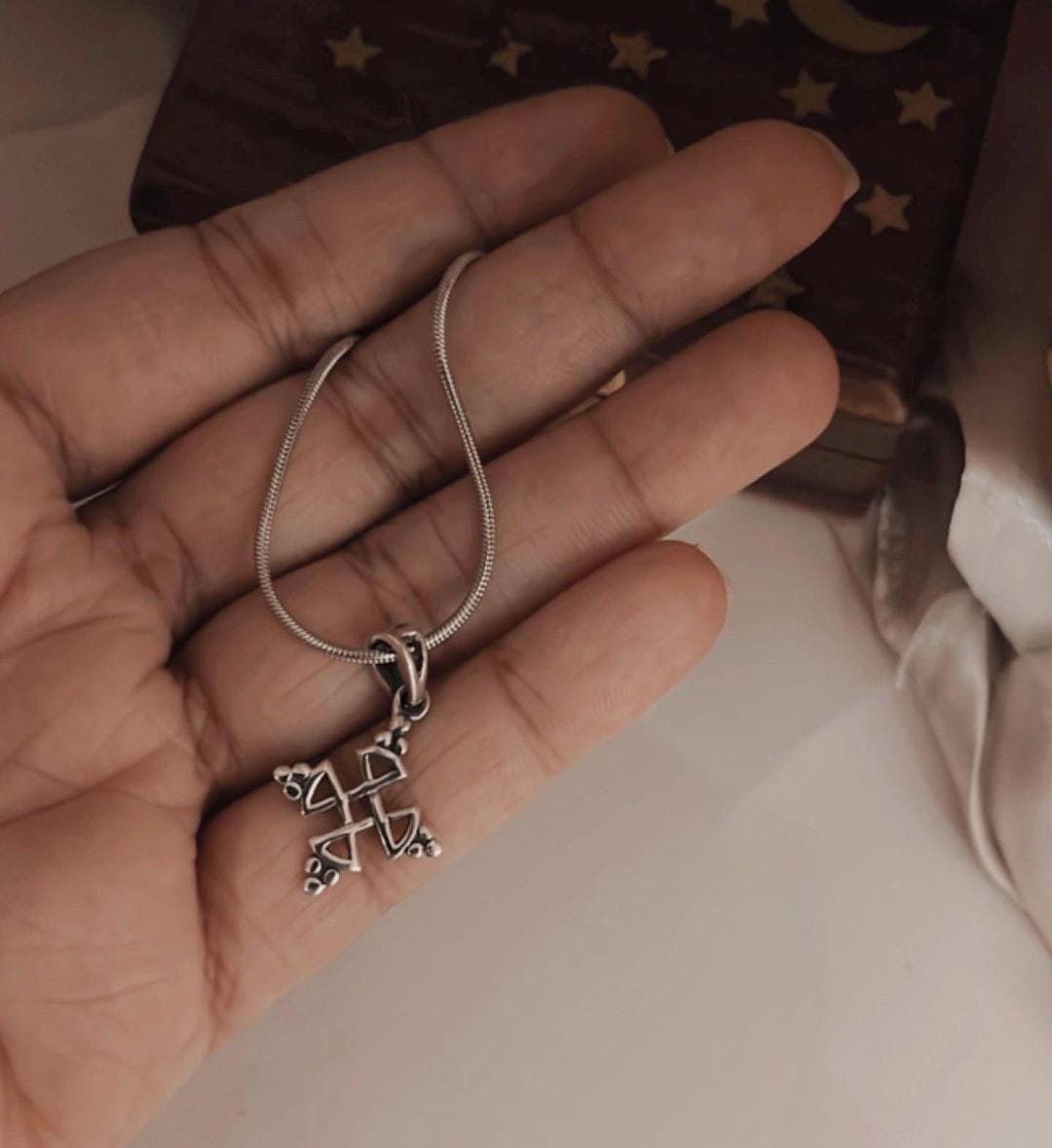 Elegant tribal Kolam pendant in sterling silver