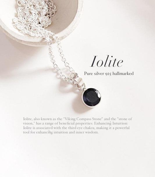 Sterling silver round Iolite pendant