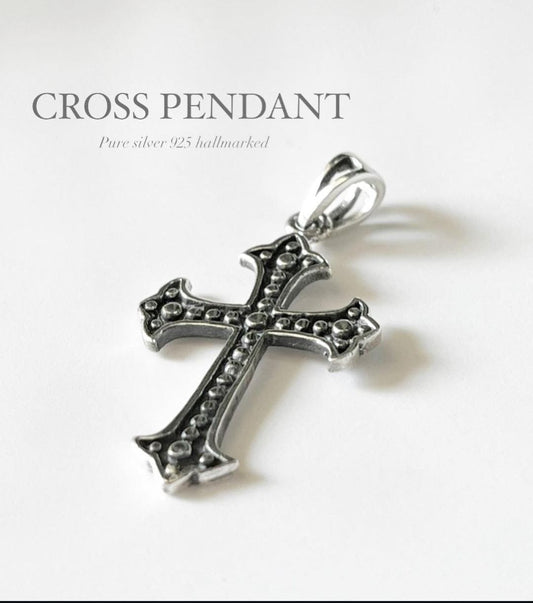 Elegant cross silver pendant with polished finish