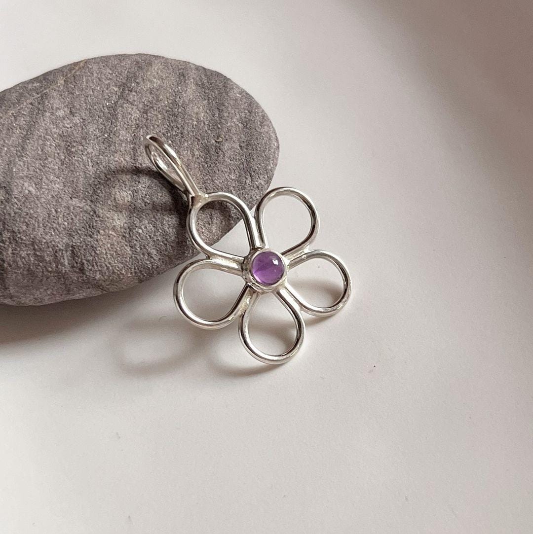 Amethyst Floral Dream Pendant in Silver