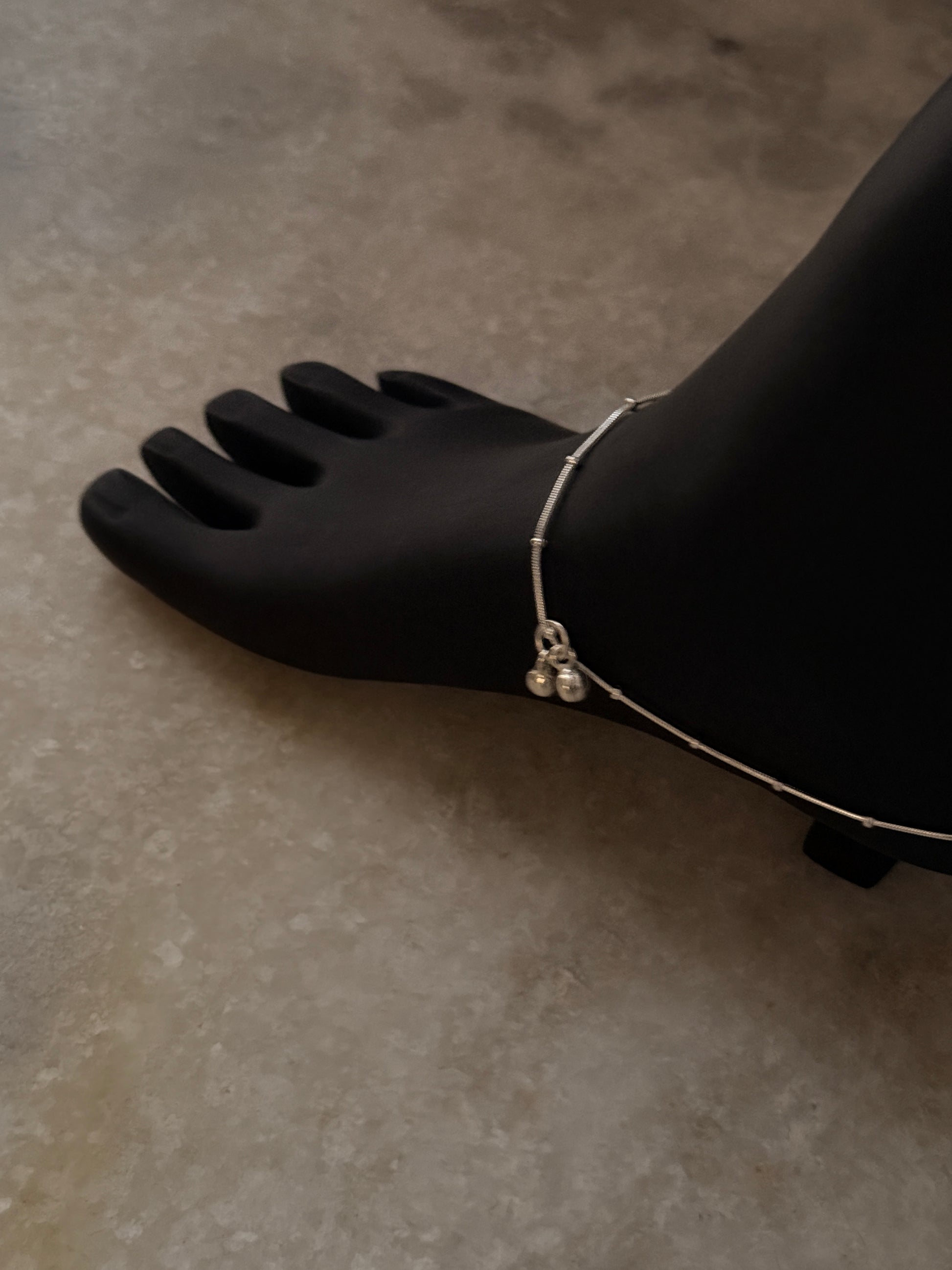 Pure 925 silver anklet with snake dot pattern