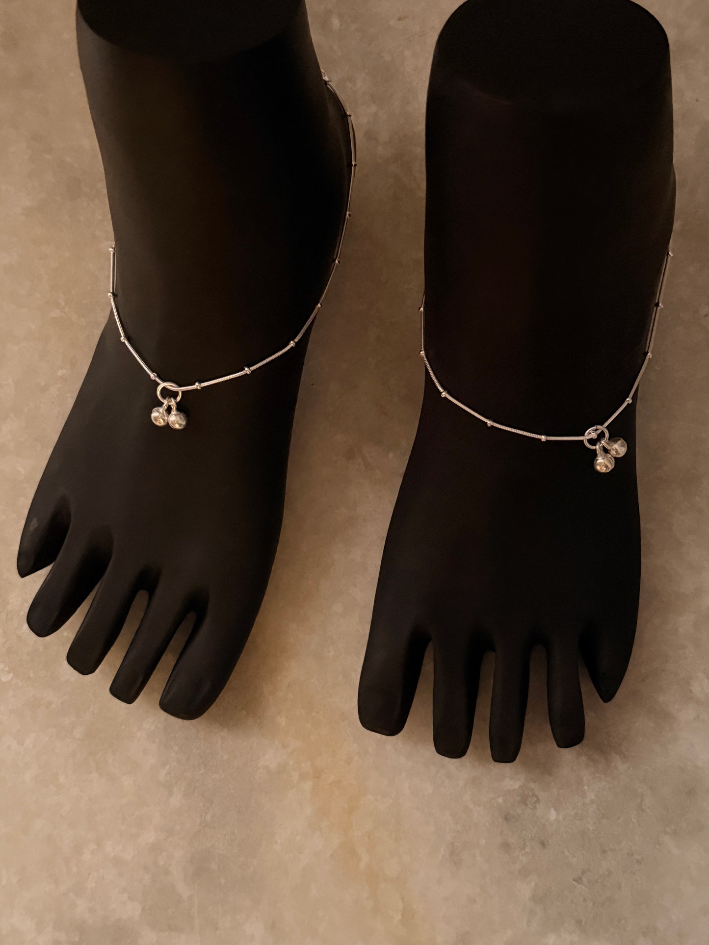 Durable snake-style anklet crafted in pure silver