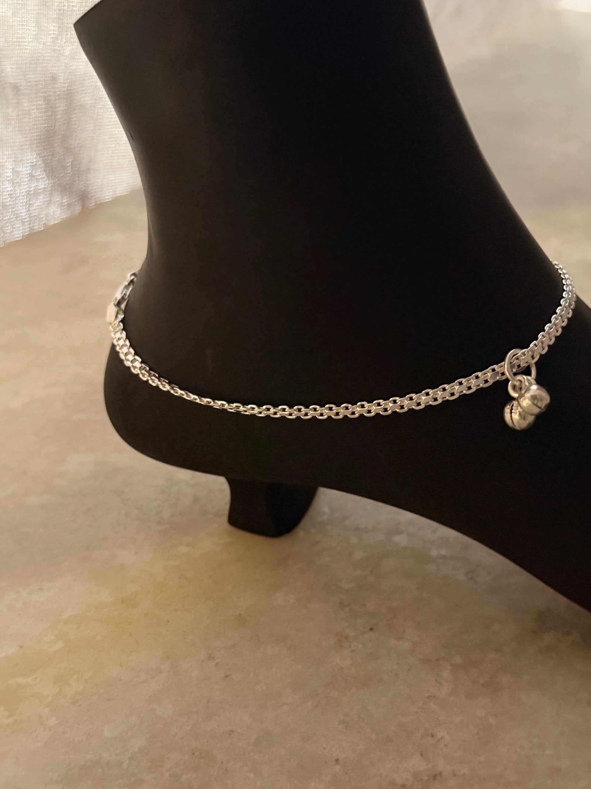 Classic flat link chain anklet crafted in sterling silver