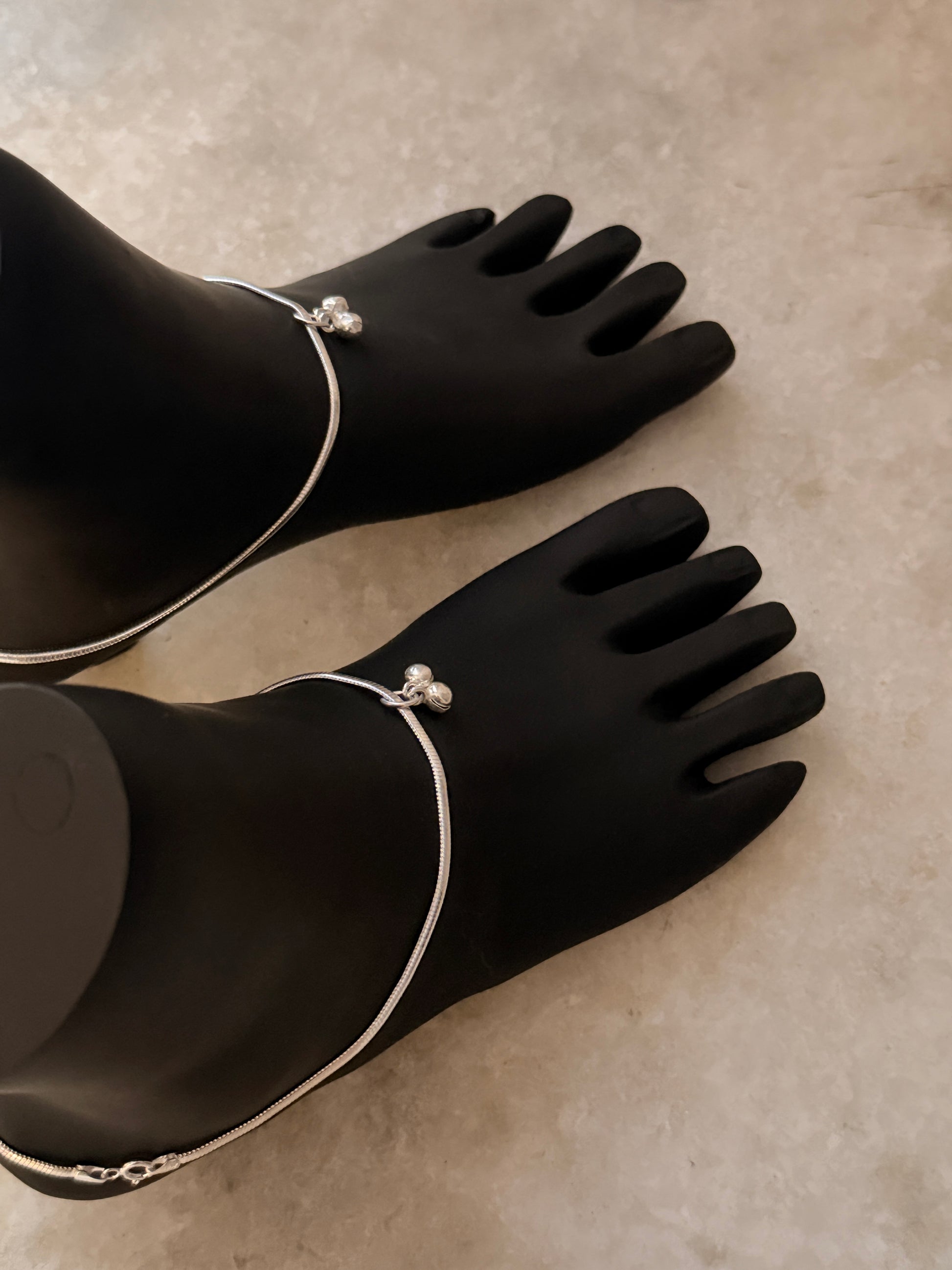 Chunky 925 silver anklet with sleek snake chain design