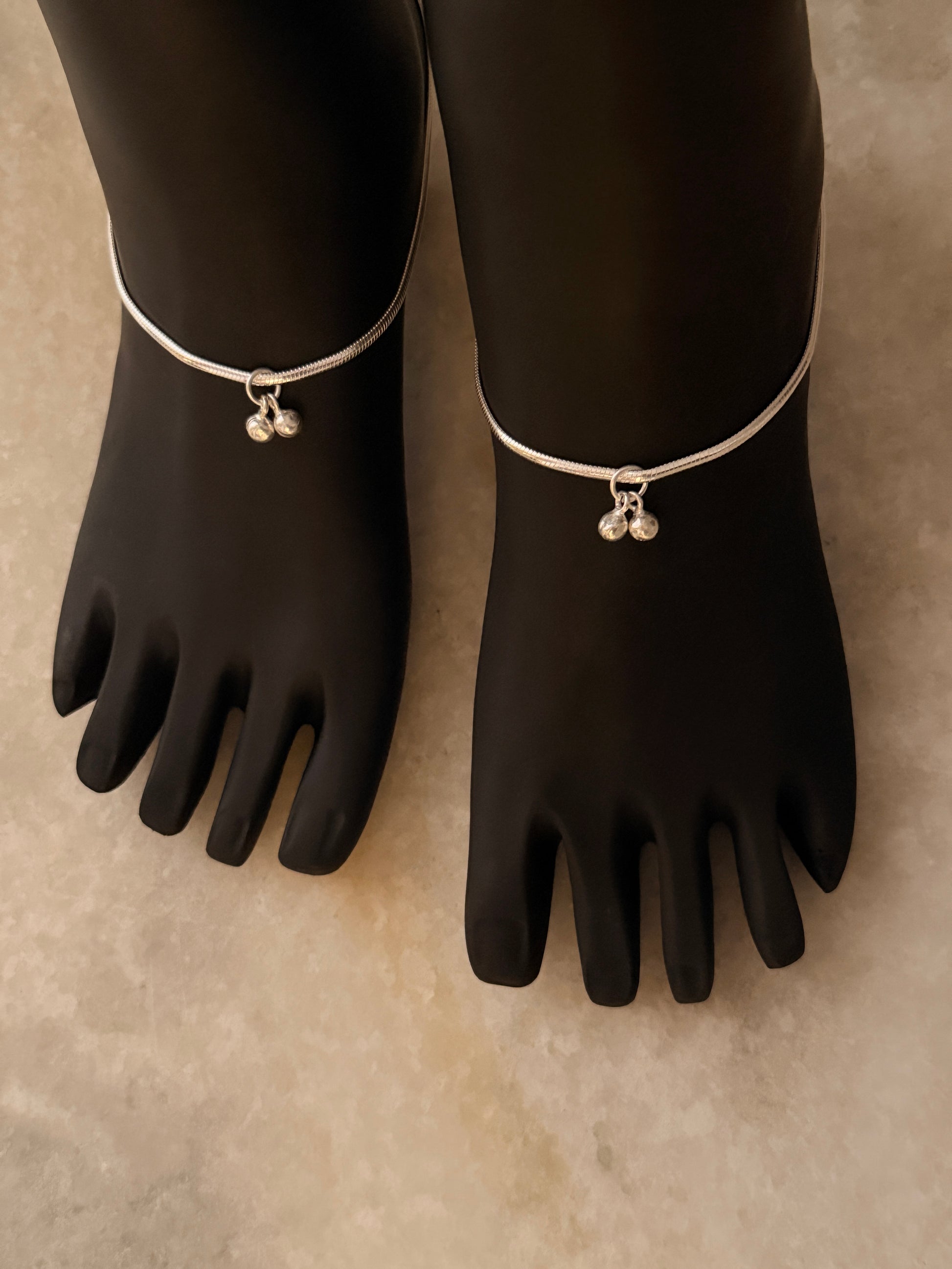 Stylish daily wear sterling silver snake chain anklet 