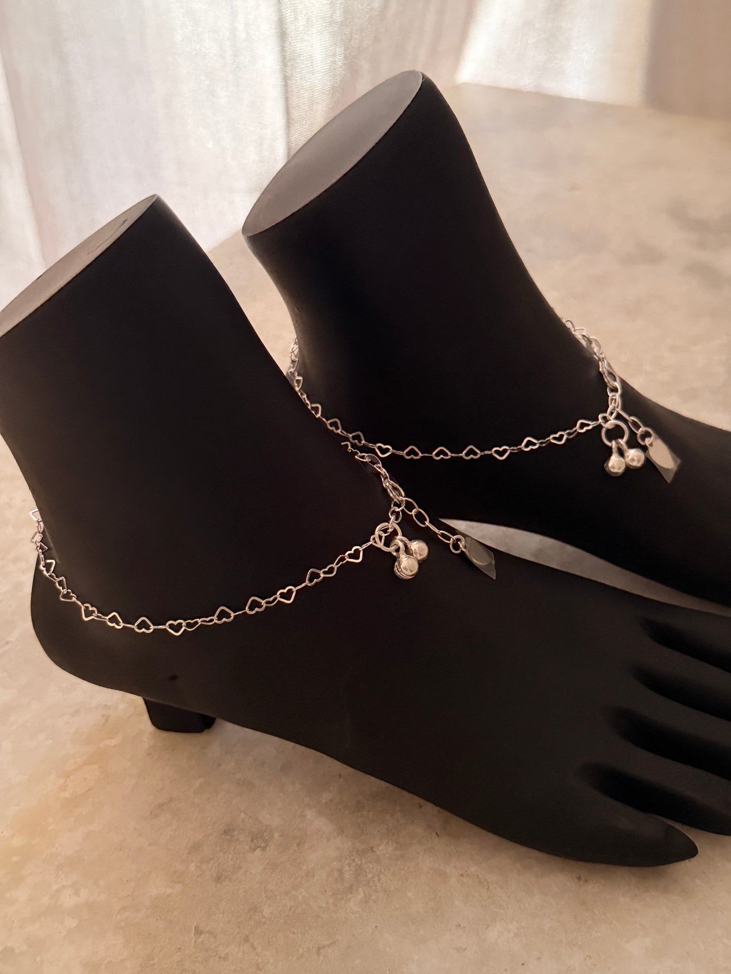 Timeless handcrafted sterling silver anklet with linked hearts