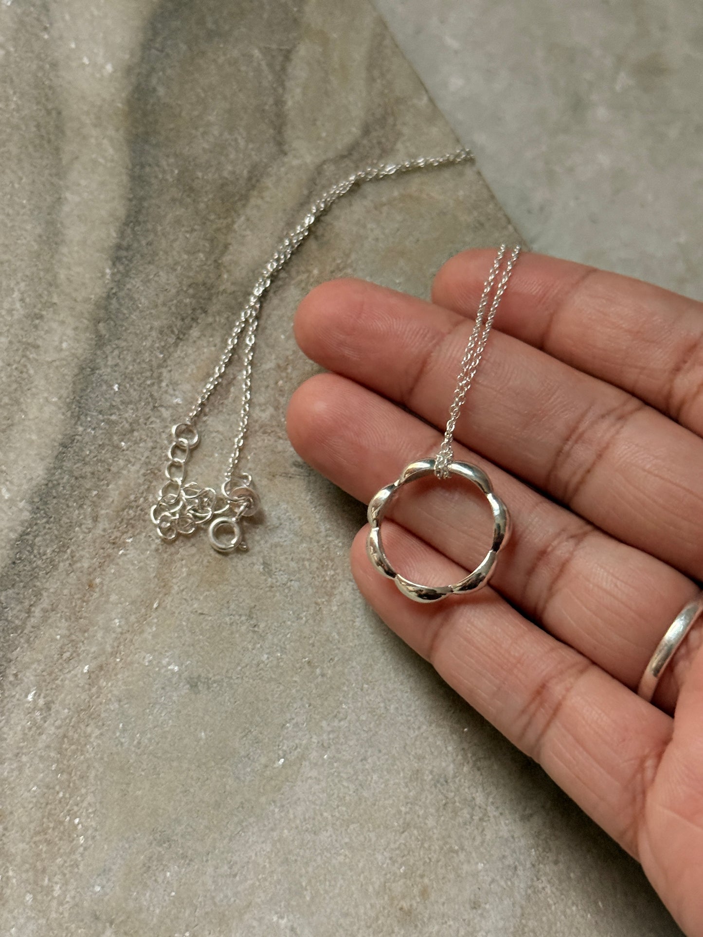 Delicate flower design 925 silver necklace