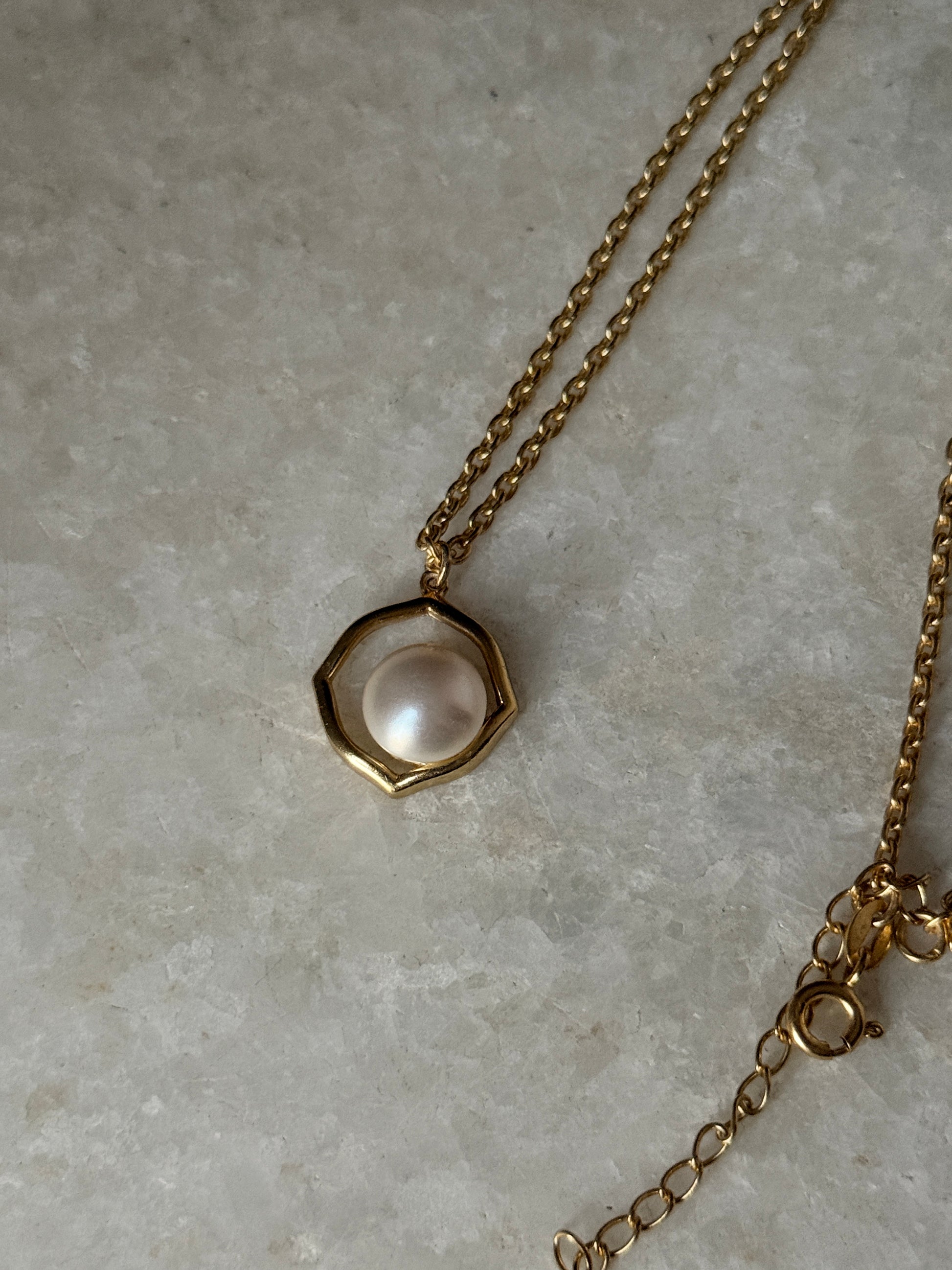 925 sterling silver gold plated pearl necklace  