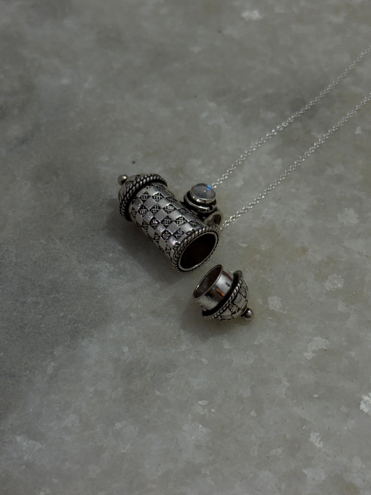 unisex 925 sterling silver taveez pendant with gemstones  