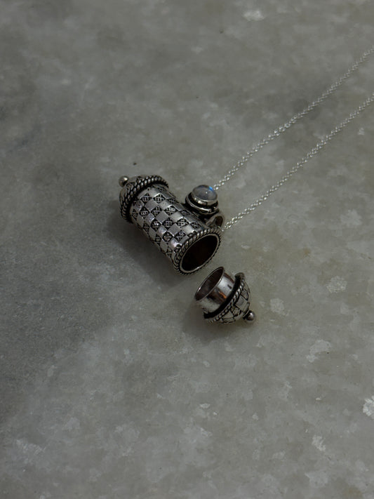 unisex 925 sterling silver taveez pendant with gemstones  